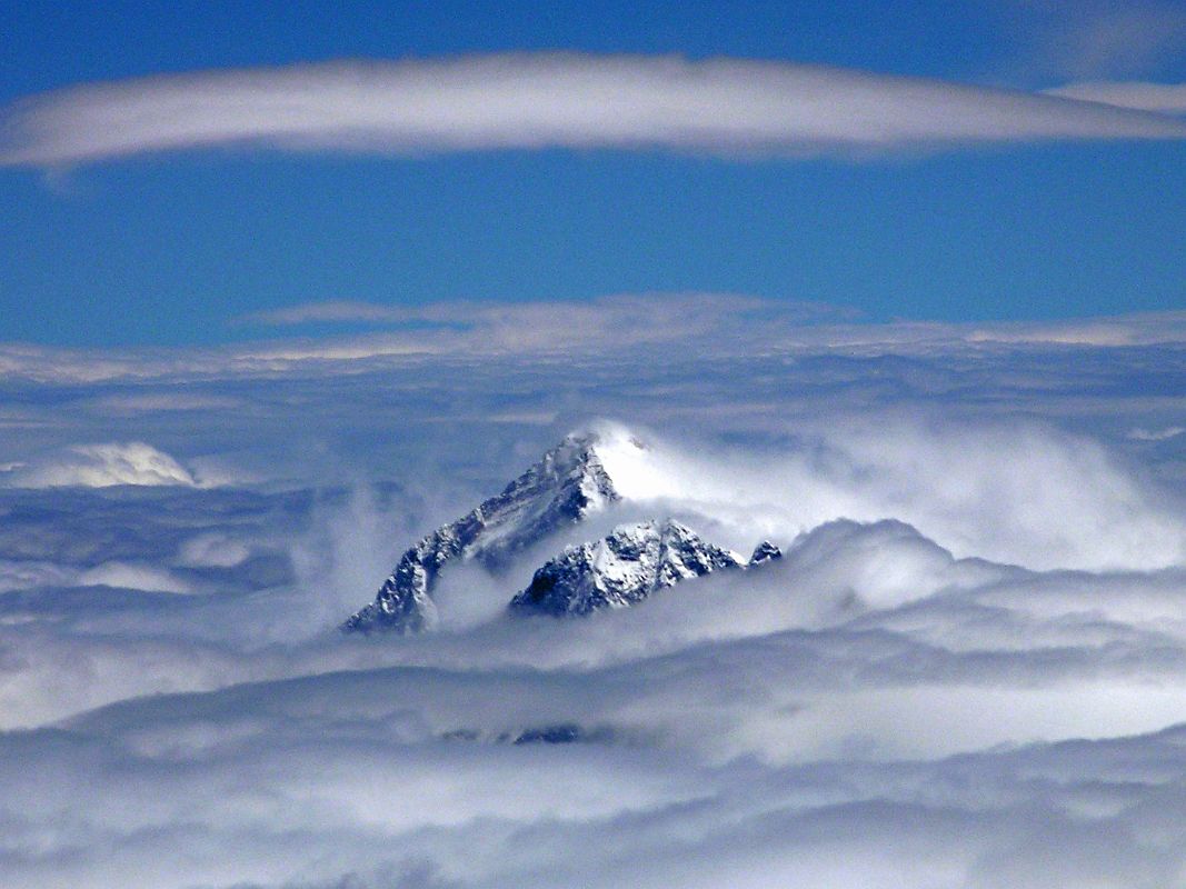 02 Lhotse and Everest From Kathmandu to Lhasa Flight